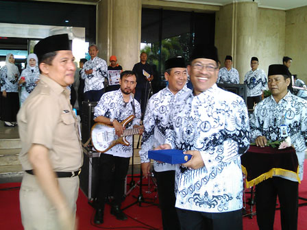 Pencarian PGRI Sarolangun - Persatuan Guru Republik Indonesia Cabang Sarolangun